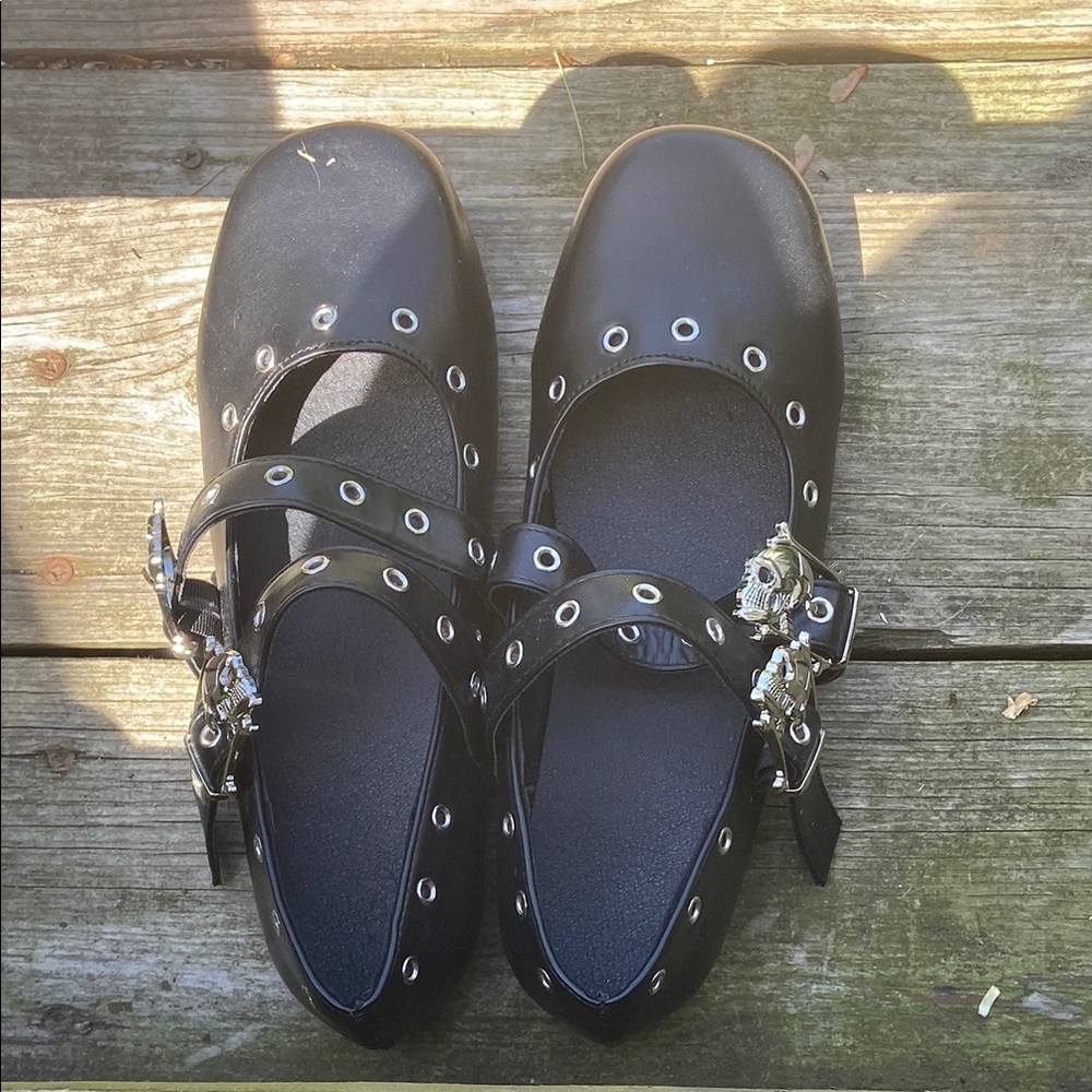 Black Mary Jane Shoes with Silver Accents